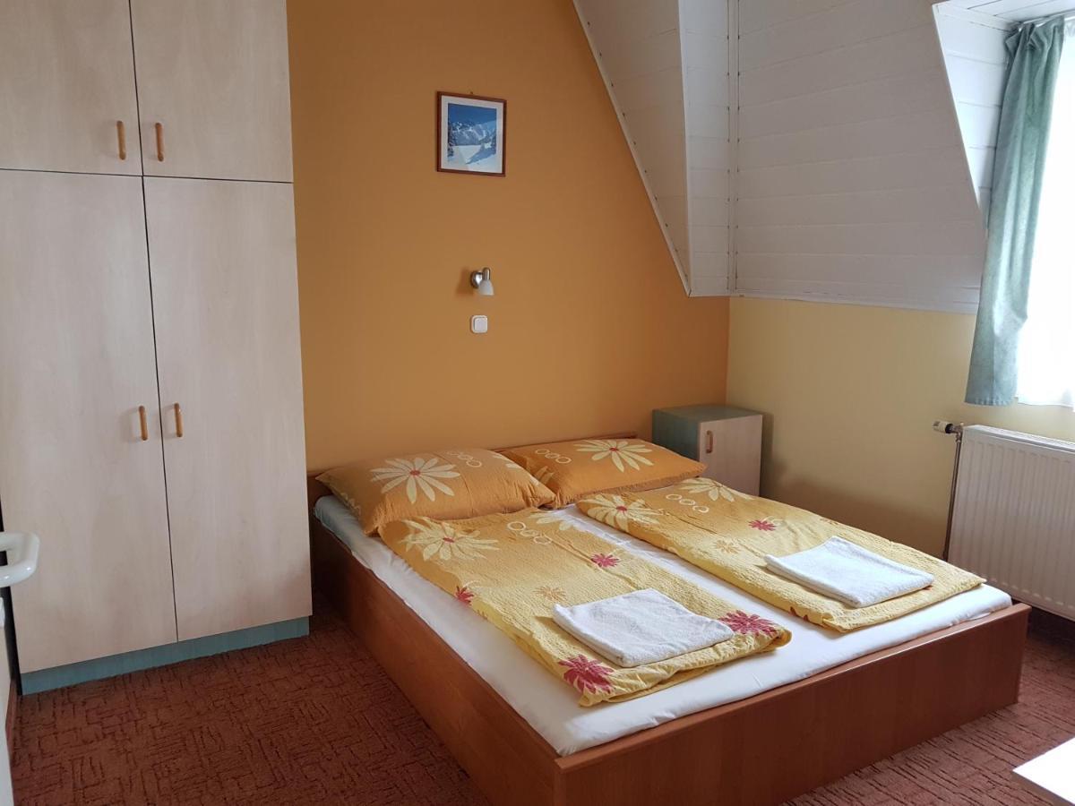 Richie Ii. Apartman Apartment Siofok Ngoại thất bức ảnh